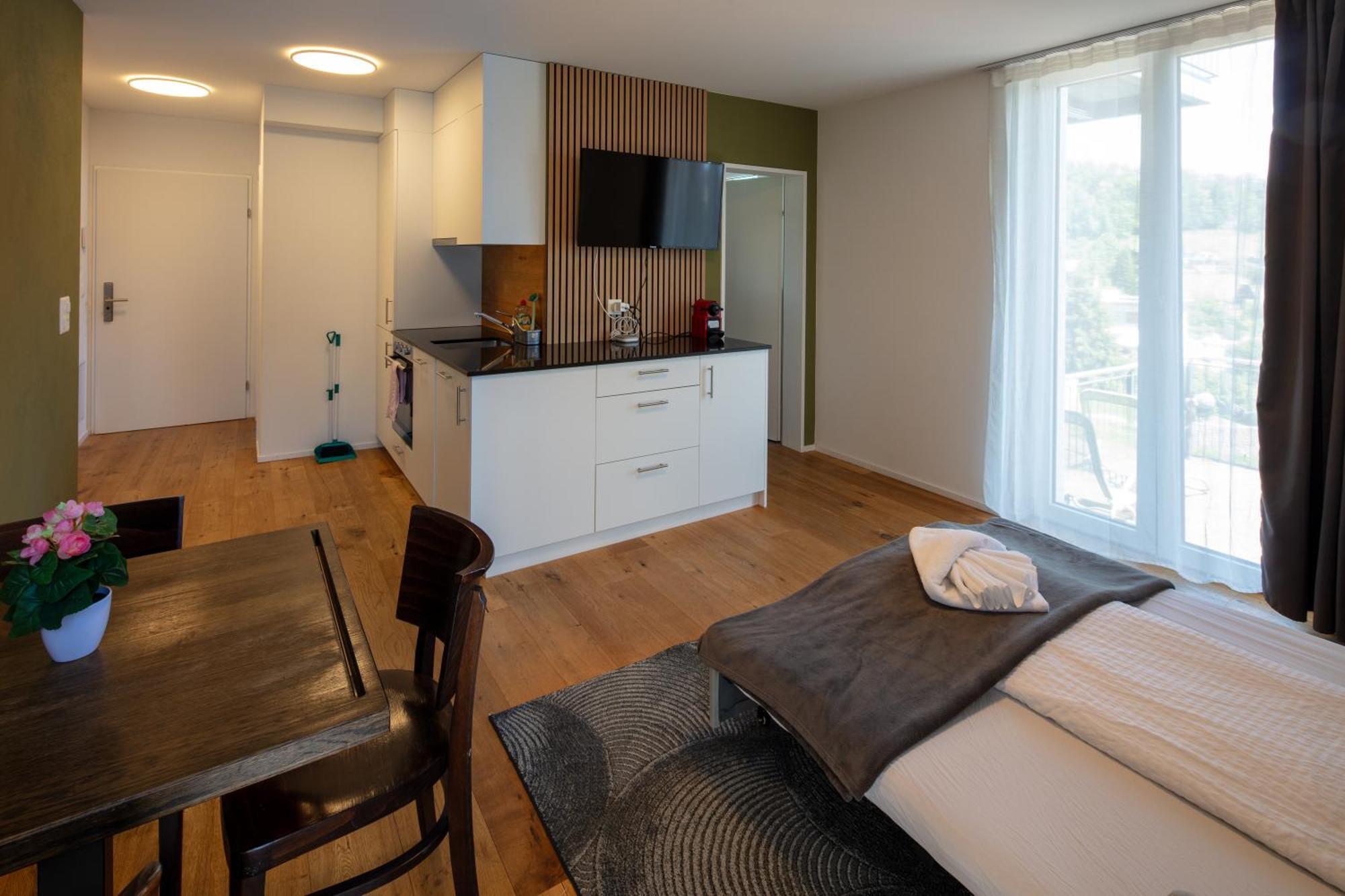 Berg & Berg Apartments - Spiez Self-Check-In Exterior photo