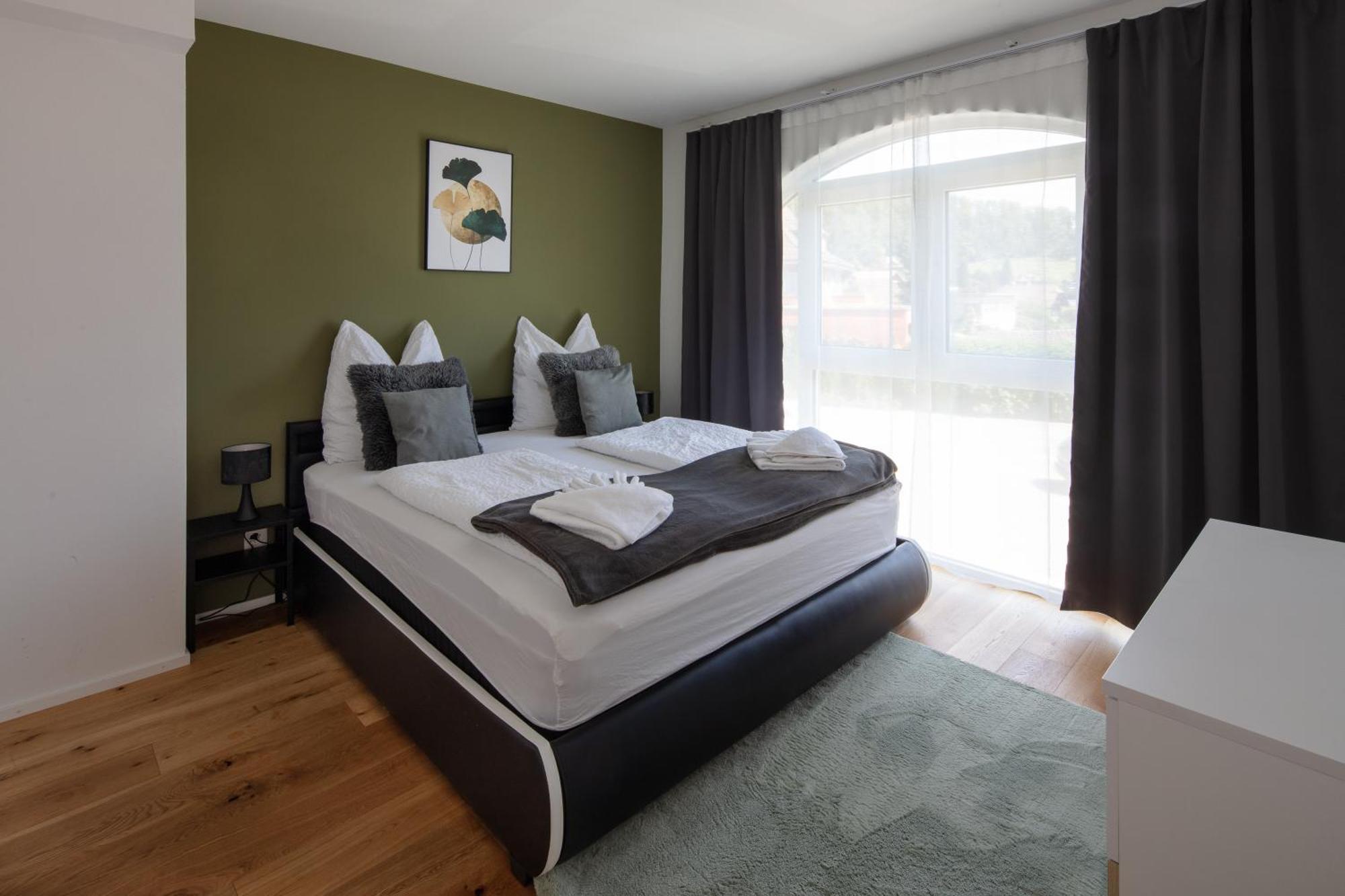Berg & Berg Apartments - Spiez Self-Check-In Exterior photo